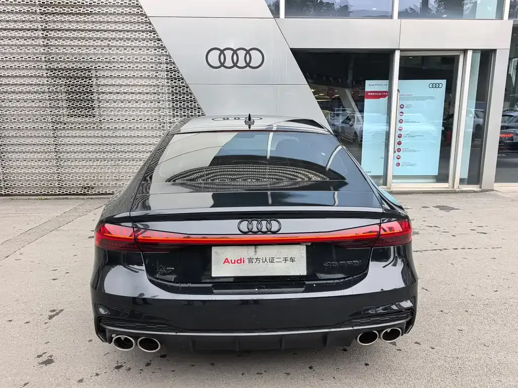 Audi A7 2021 из CN, фото 7