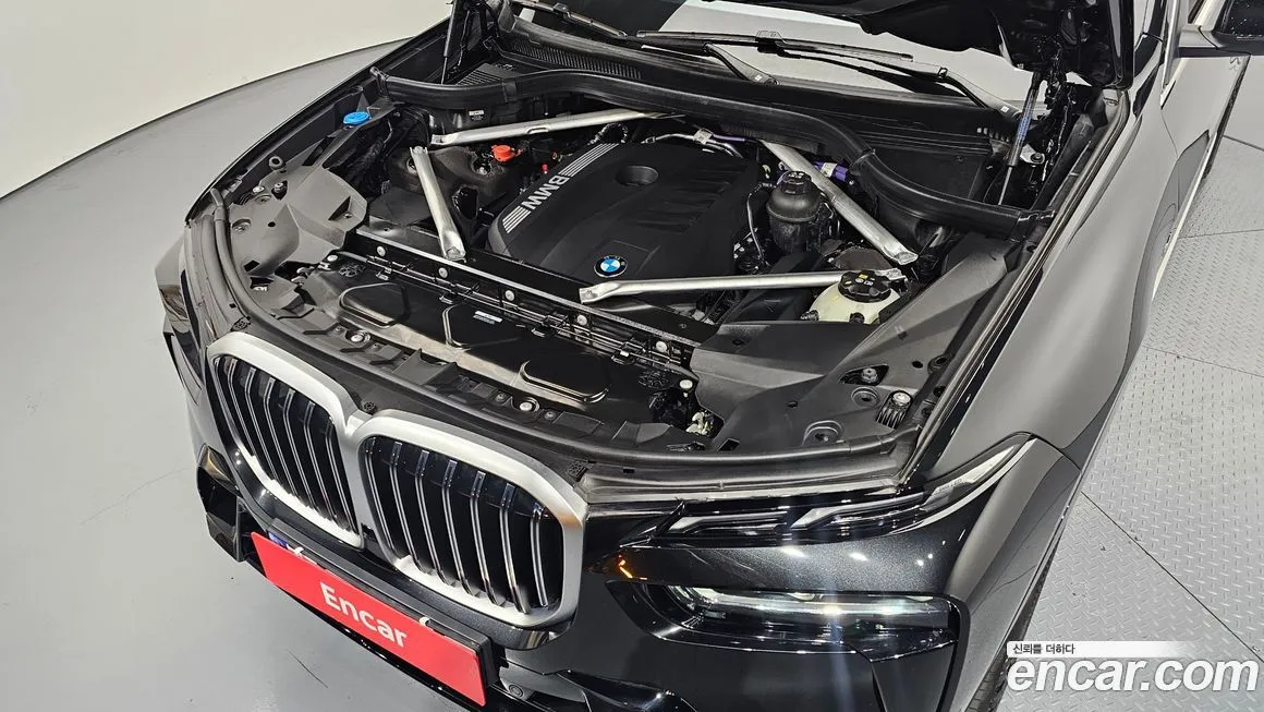 BMW X7 2025 из KR, фото 8