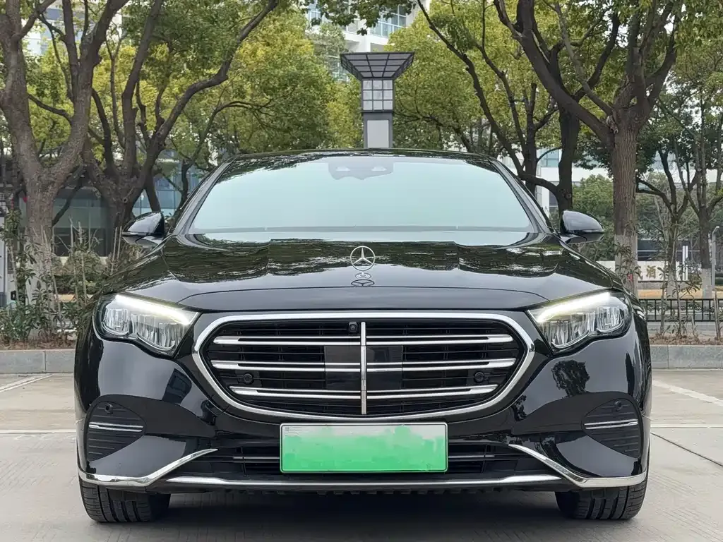 Mercedes-Benz E-Class New Energy — фото 1
