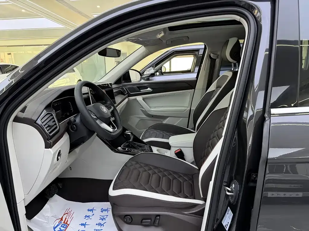 Volkswagen Tayron 2023 из CN, фото 8