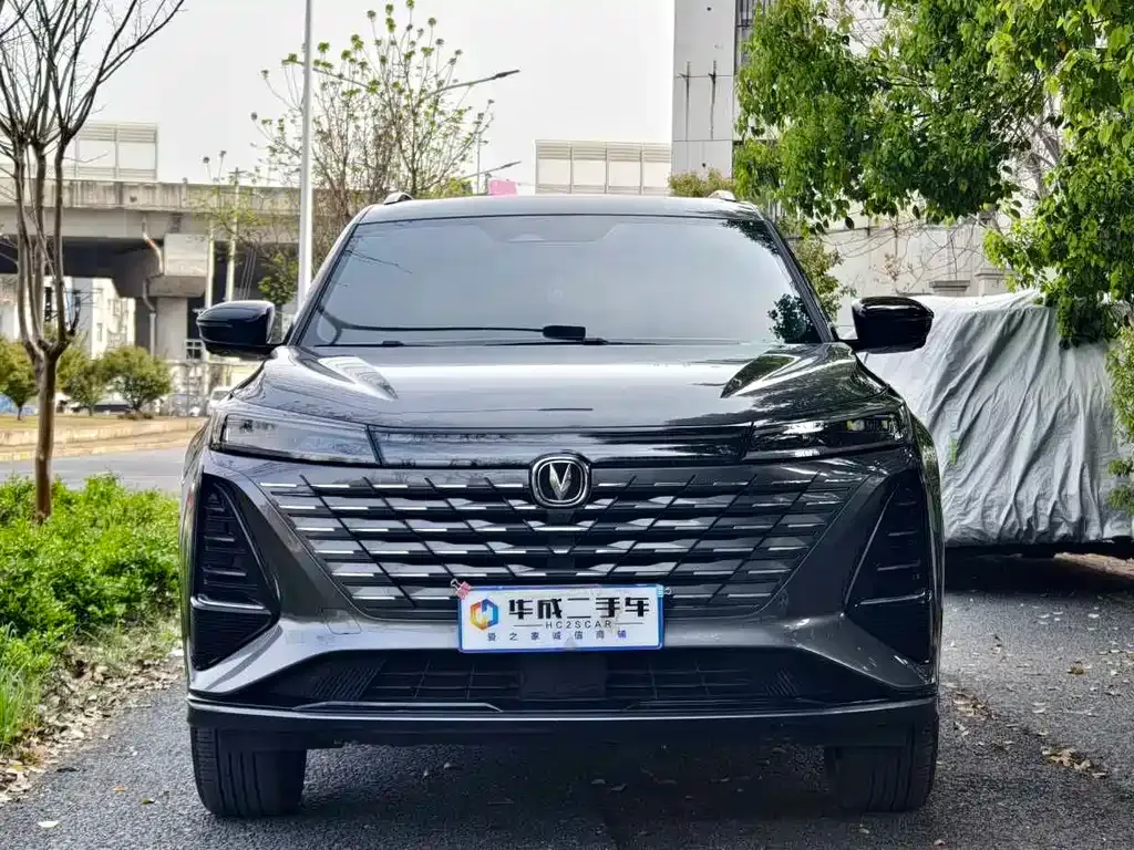 Changan CS75PLUS — фото 1
