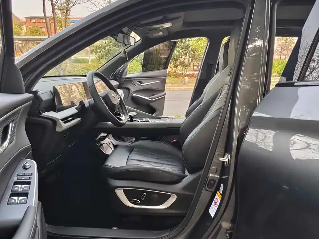 Changan CS75PLUS — фото 2