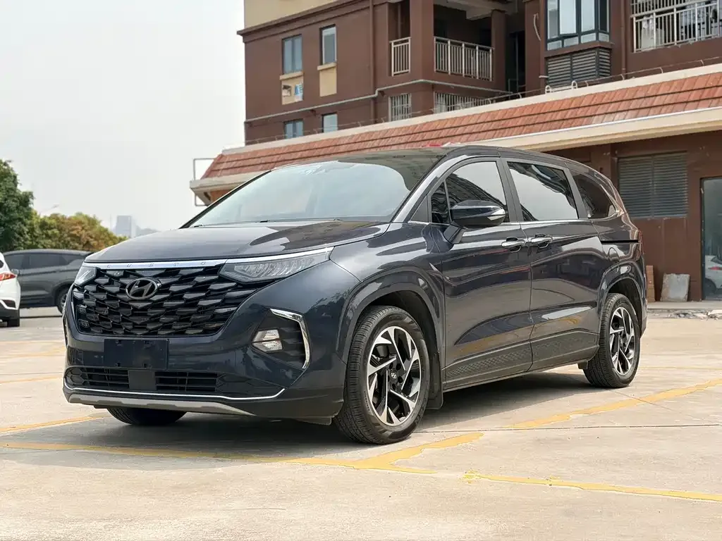 Hyundai Custo — фото 1
