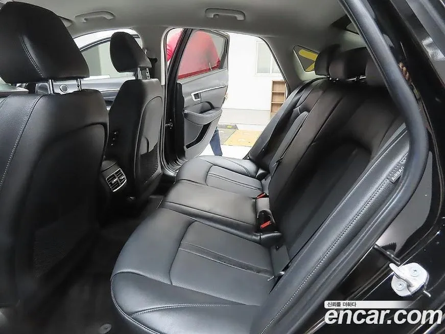 Hyundai Sonata 2024 из KR, фото 3