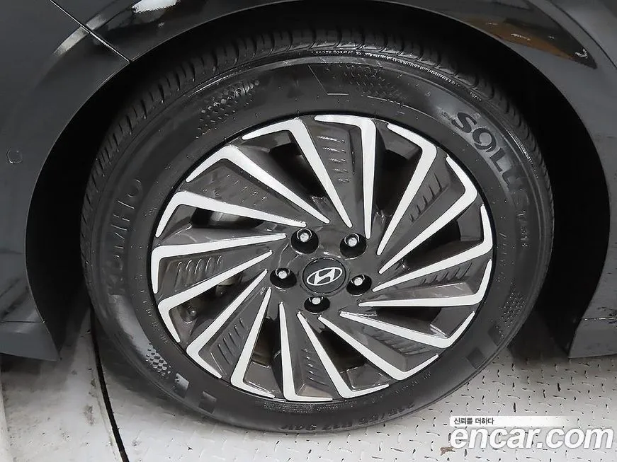 Hyundai Sonata 2024 из KR, фото 4