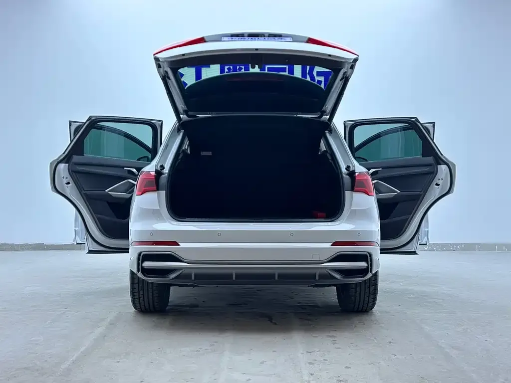 Audi Q3 2022 из CN, фото 5