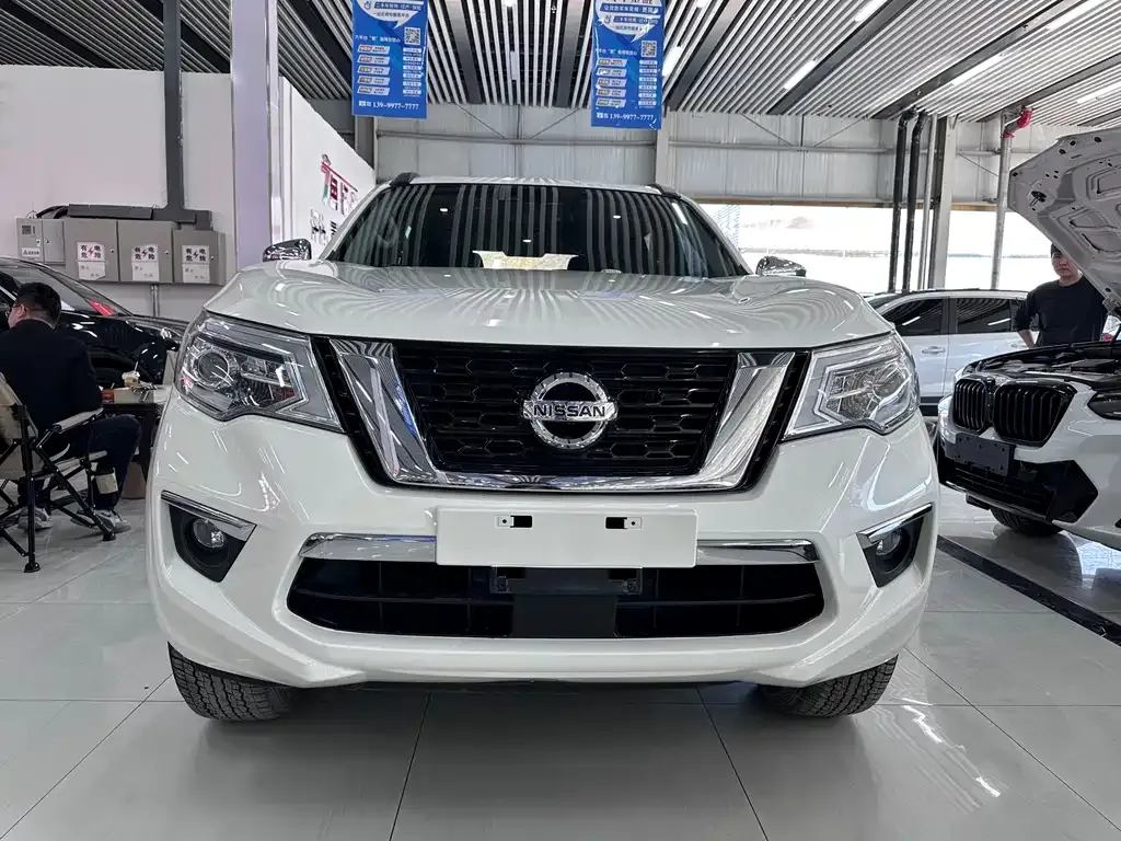 Nissan Terra — фото 2