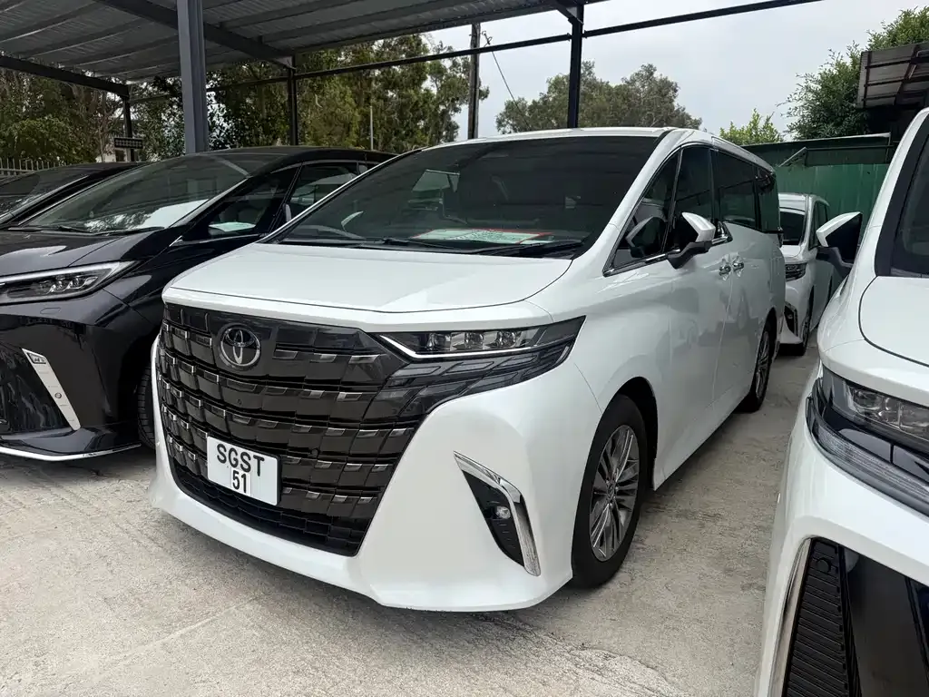 Toyota Alphard 2026 из CN, фото 1