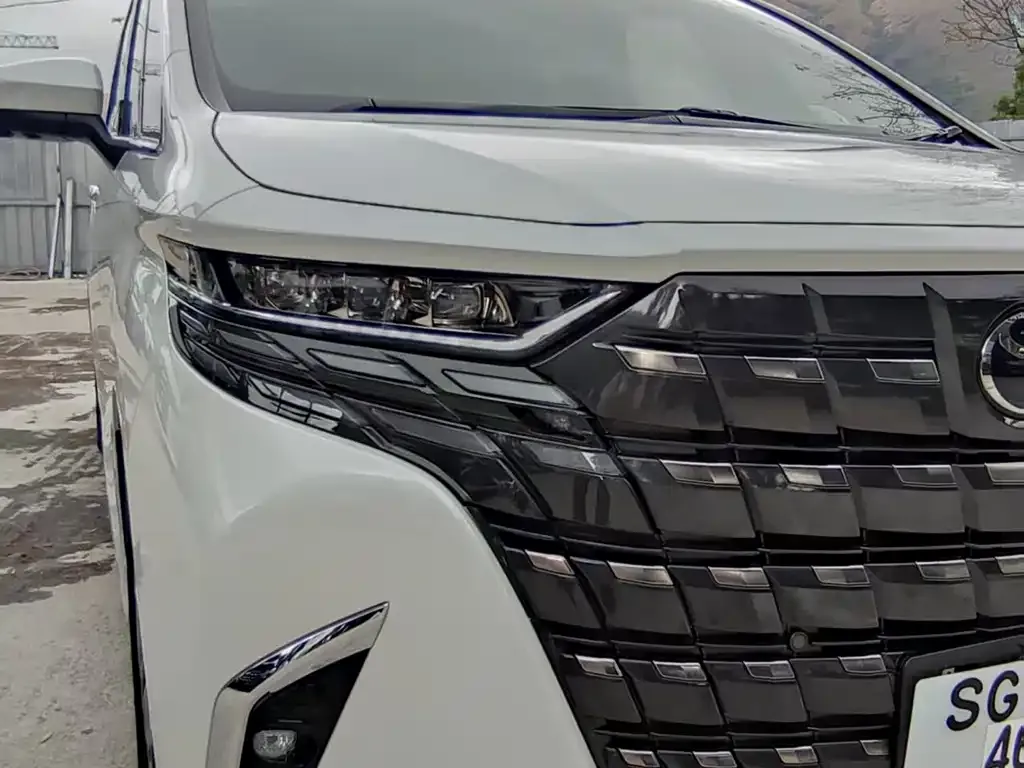 Toyota Alphard 2026 из CN, фото 3