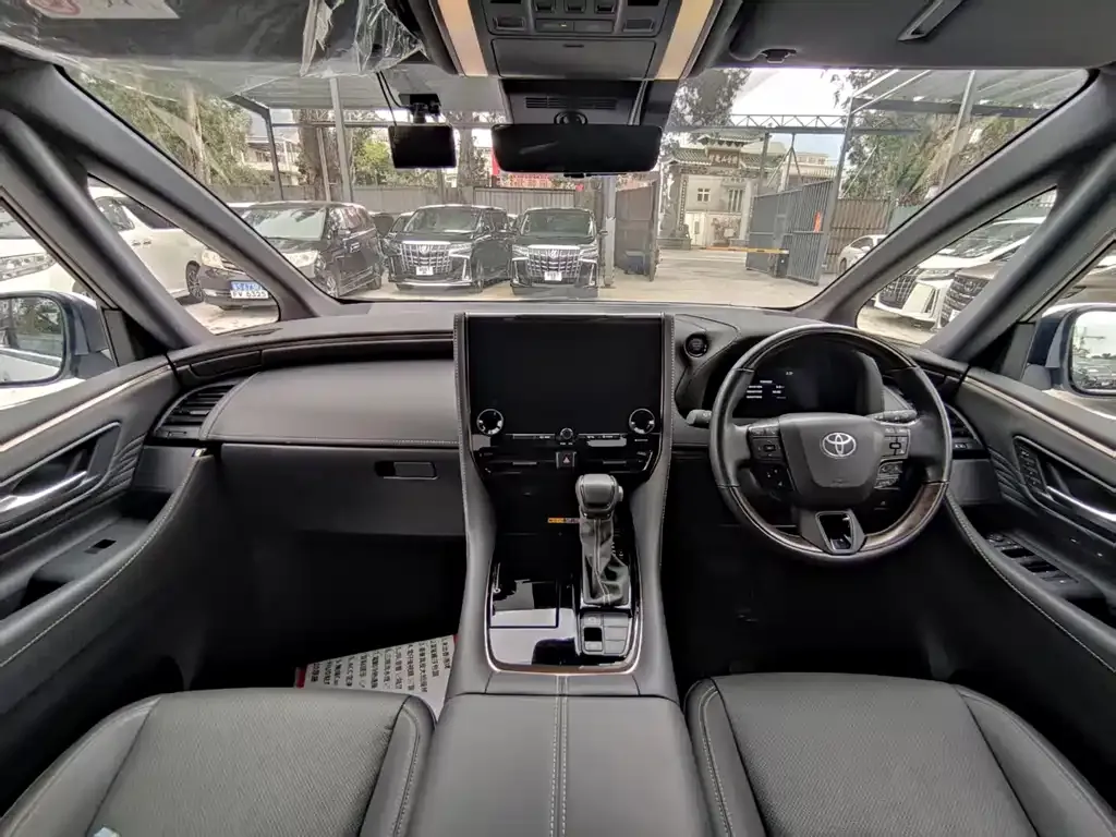 Toyota Alphard 2026 из CN, фото 9