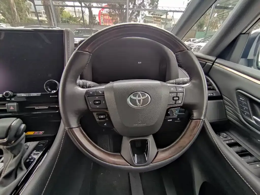 Toyota Alphard 2026 из CN, фото 6