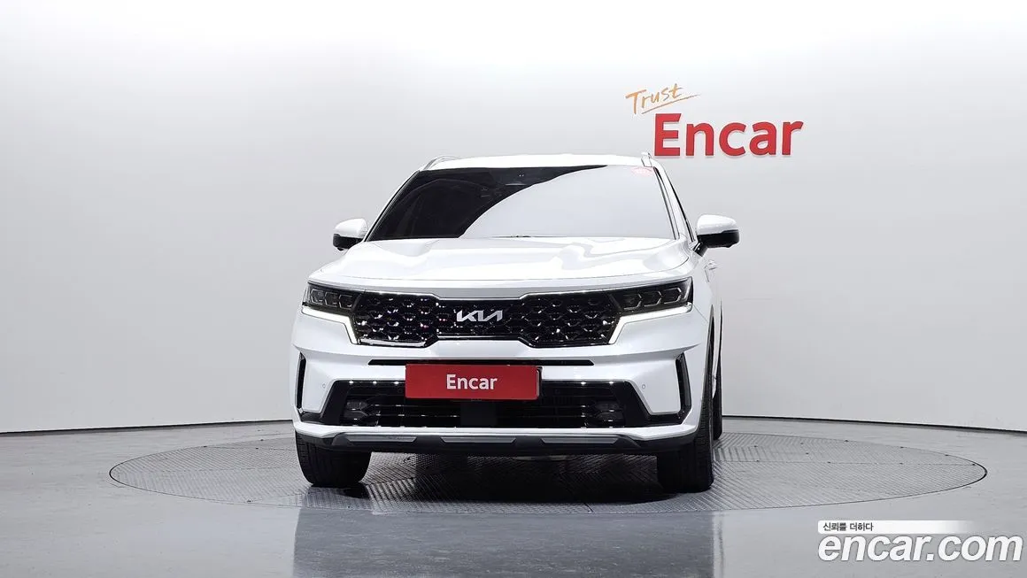 Kia Sorento — фото 9
