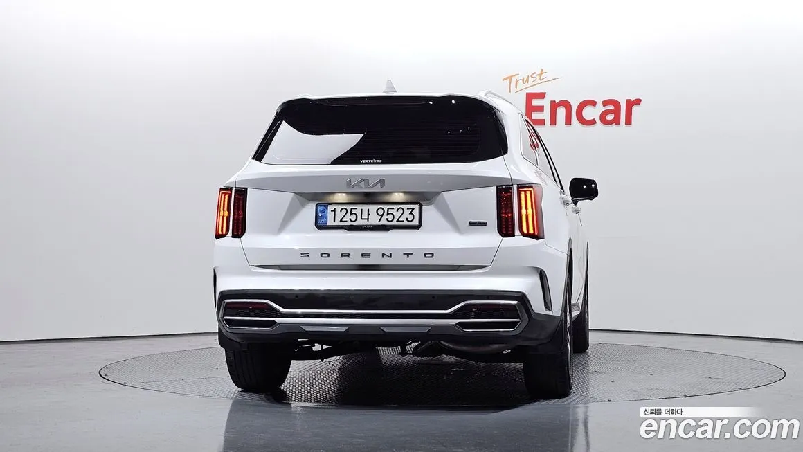 Kia Sorento — фото 3