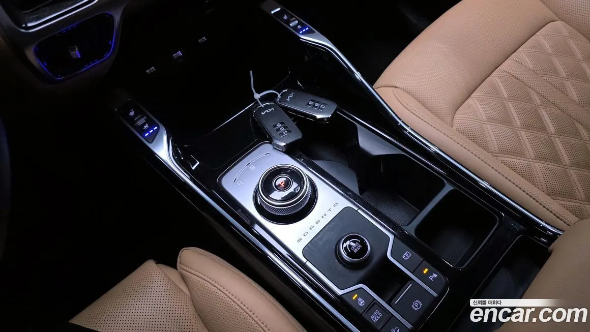 Kia Sorento — фото 10
