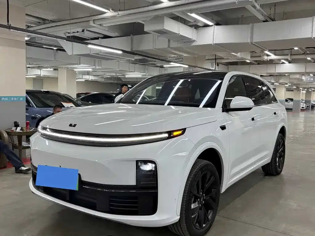 Li Auto Li L7