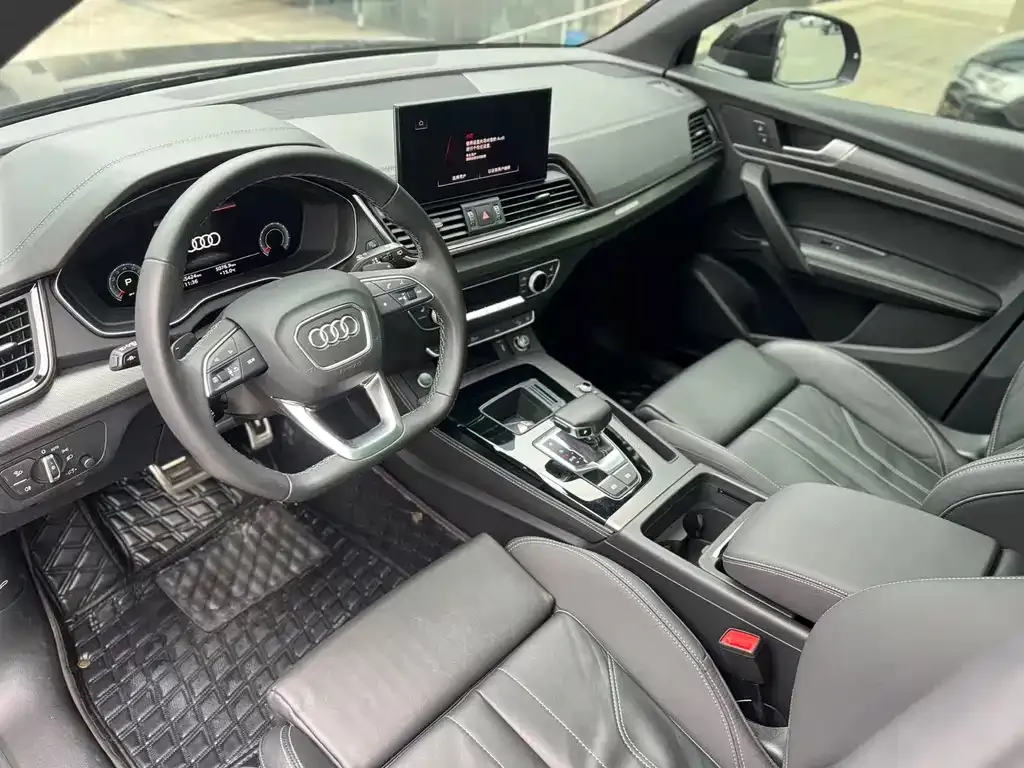 Audi Q5L 2023 из CN, фото 3
