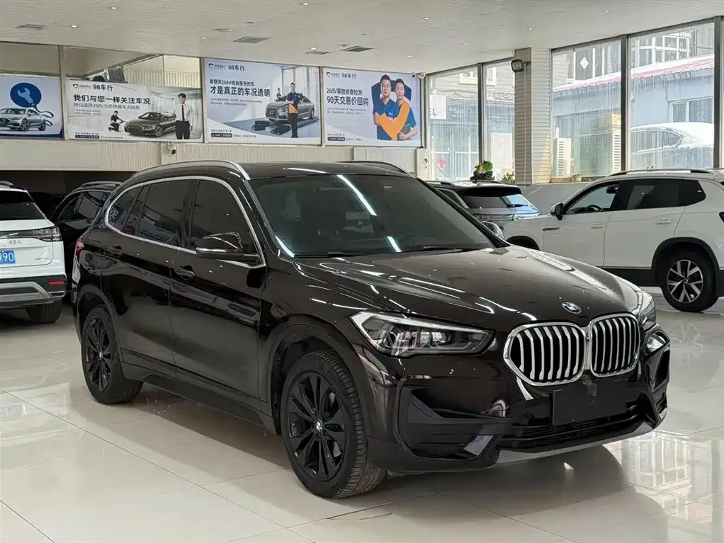 BMW X1 2021 из CN, фото 9