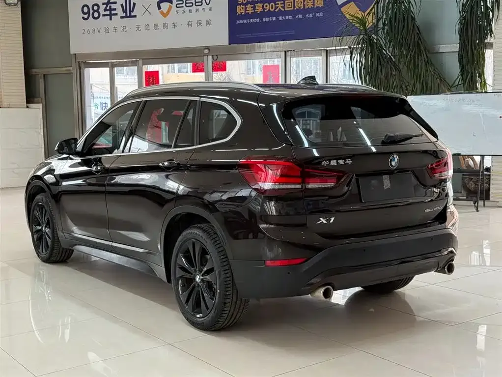 BMW X1 2021 из CN, фото 2