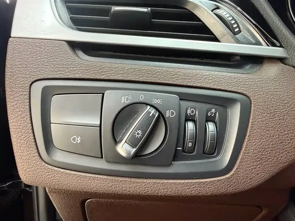 BMW X1 2021 из CN, фото 4
