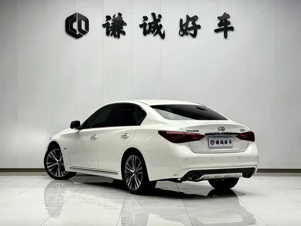 Infiniti Q50L 2021 из CN, фото 5