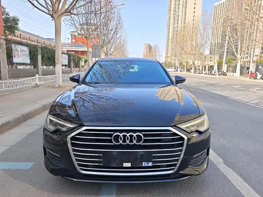 Audi A6L — фото 6