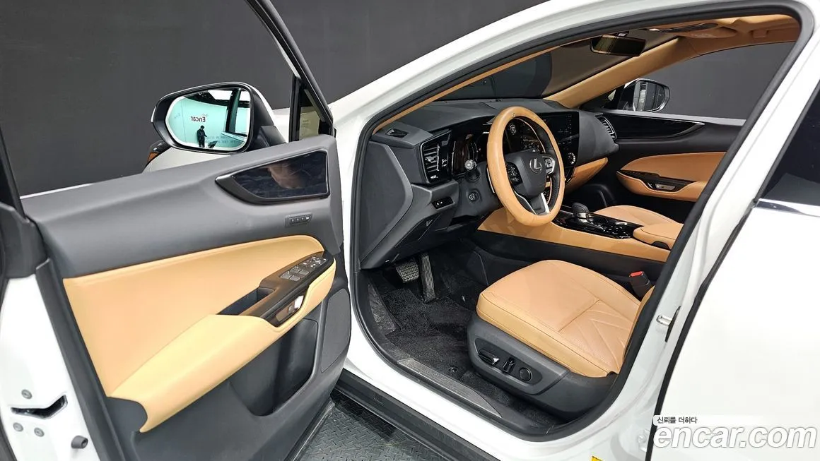 Lexus NX 2025 из KR, фото 9