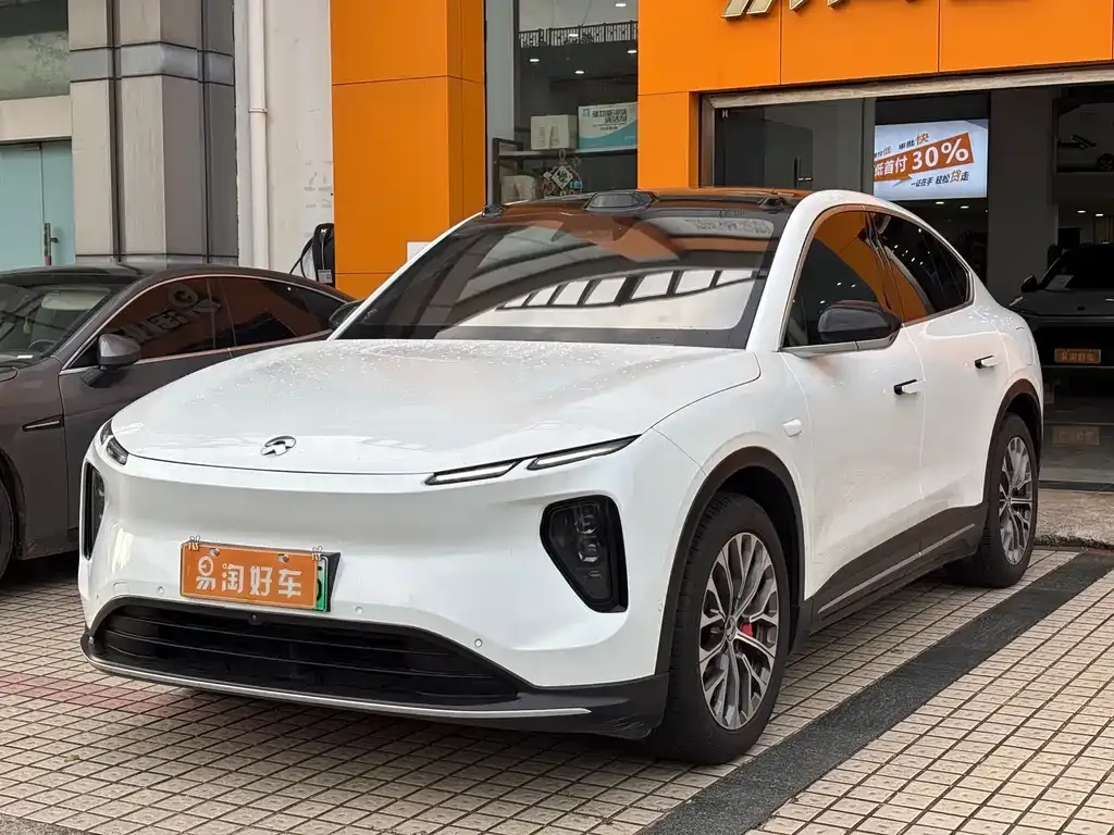 NIO EC6 — фото 1