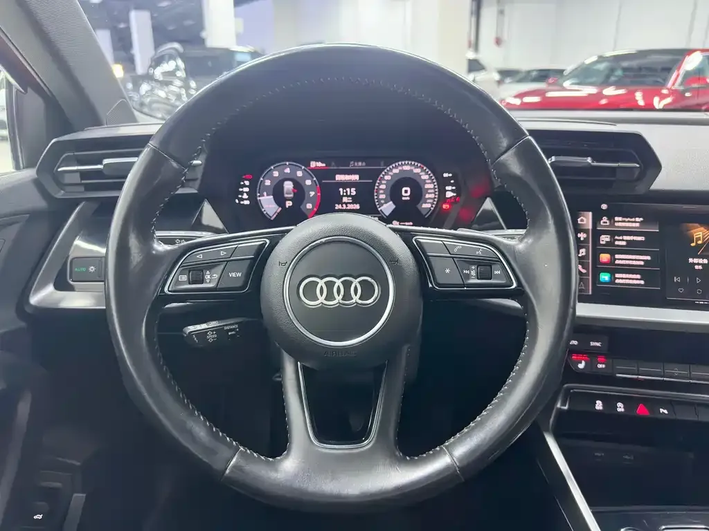 Audi A3 — фото 3