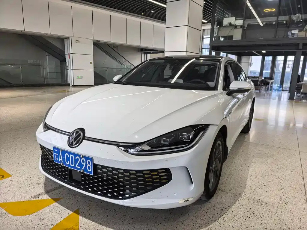 Volkswagen Lamando 2024 из CN, фото 1