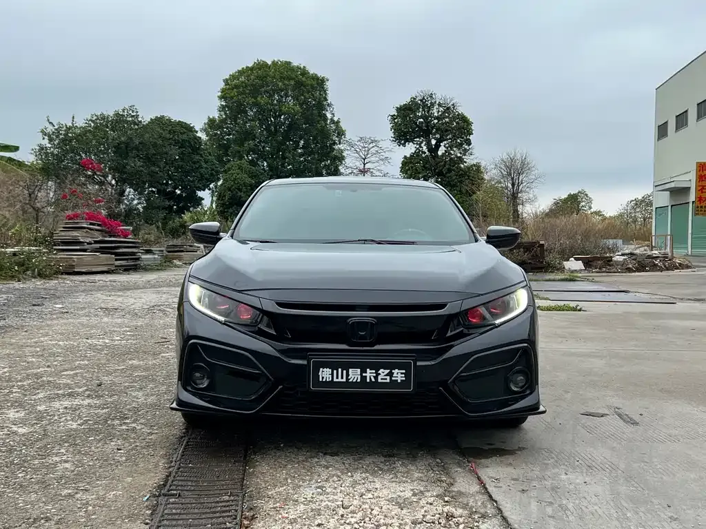 Honda Civic — фото 4