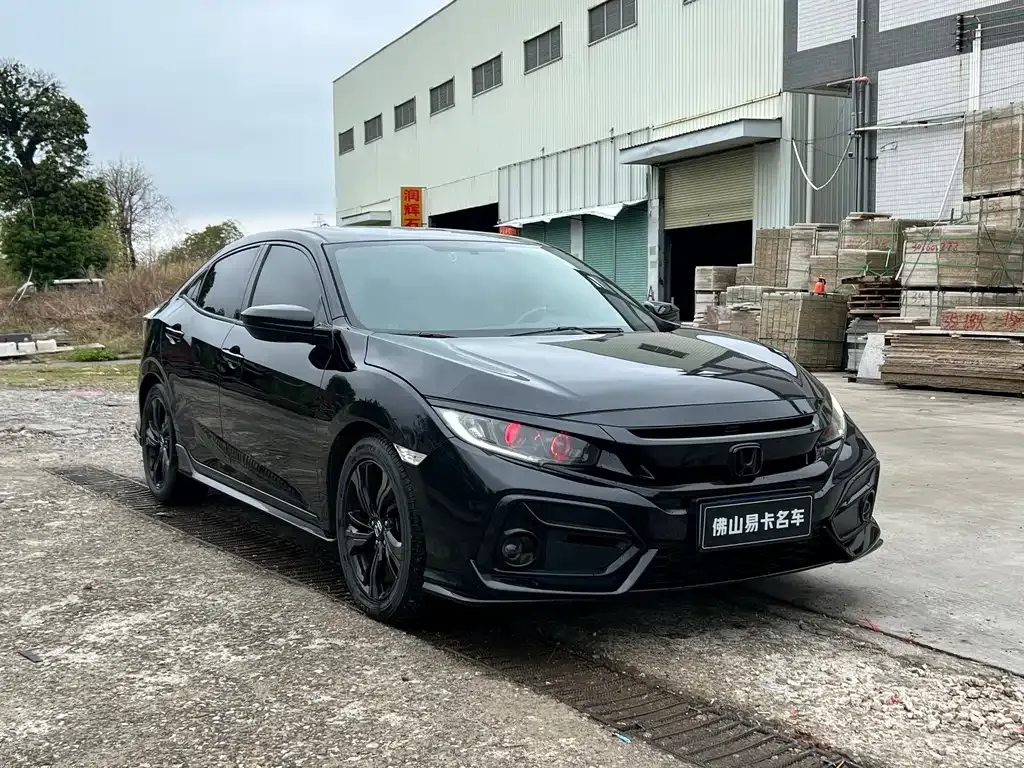 Honda Civic — фото 8