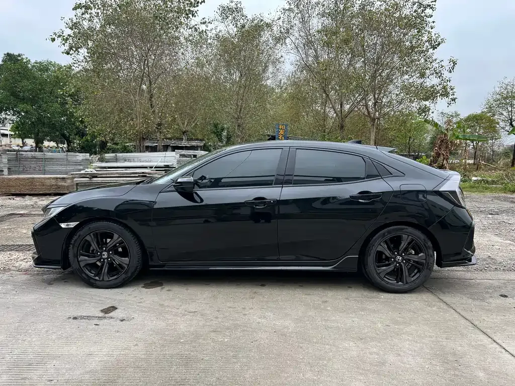 Honda Civic — фото 9