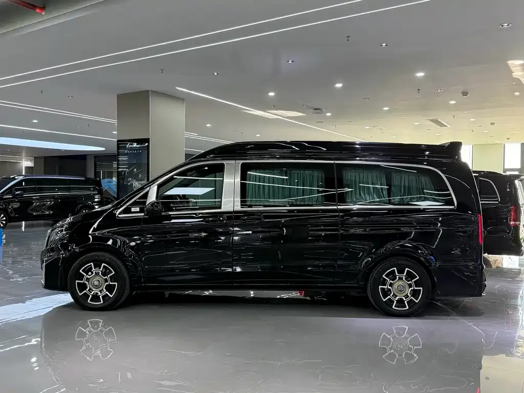 Mercedes-Benz Vito — фото 8