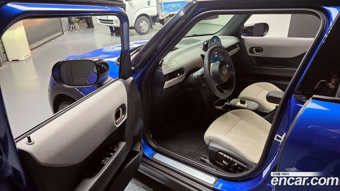 Mini Cooper 2025 из KR, фото 8