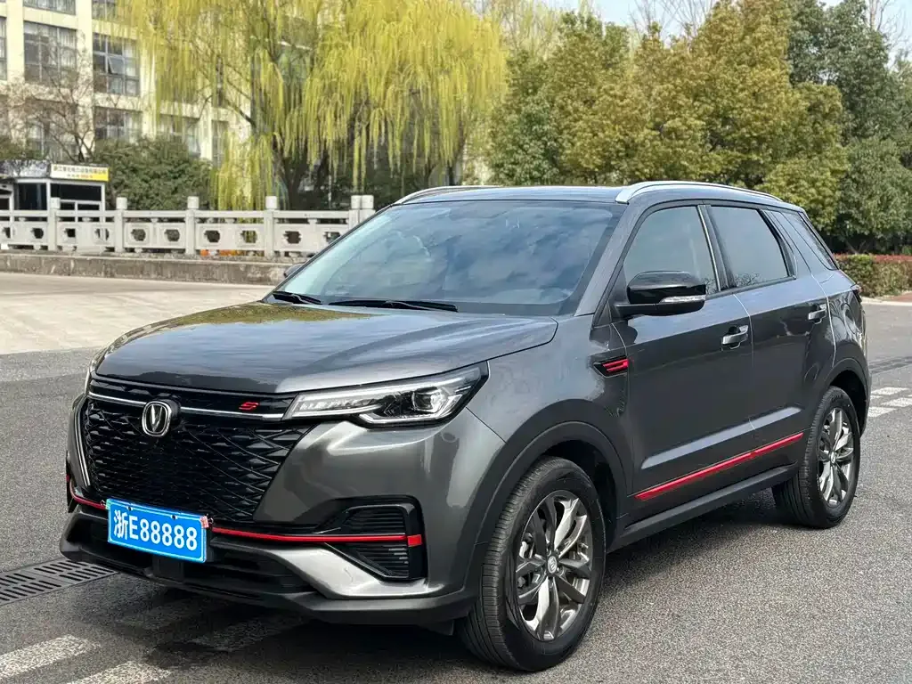 Changan CS55PLUS — фото 1