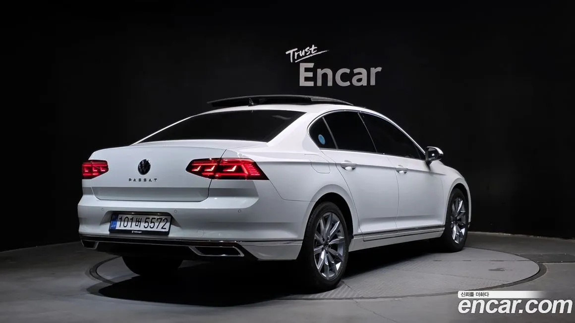 Volkswagen Passat — фото 4