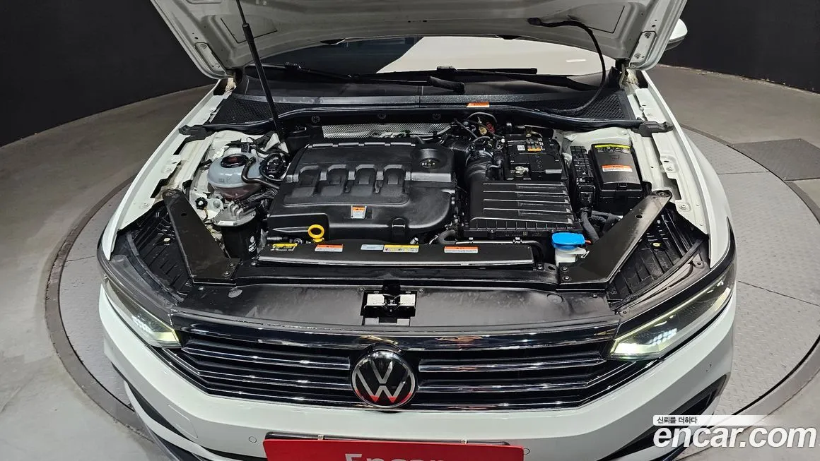 Volkswagen Passat — фото 8
