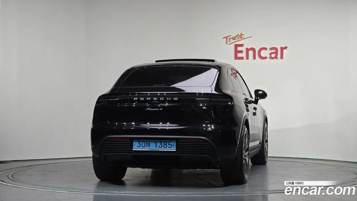 Porsche Macan 2025 из KR, фото 3