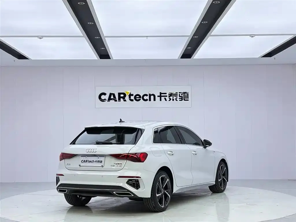 Audi A3 2024 из CN, фото 8