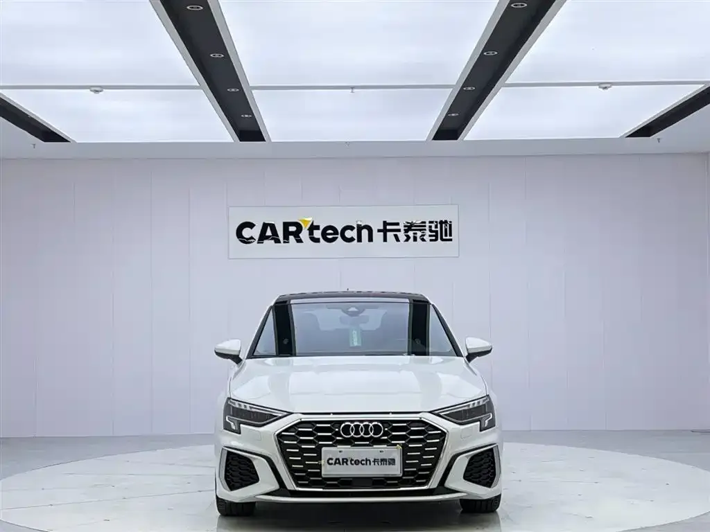 Audi A3 2024 из CN, фото 10