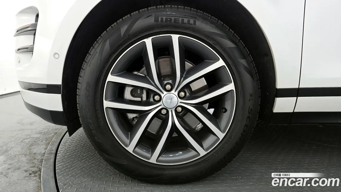 Land Rover Range Rover Evoque 2024 из KR, фото 10