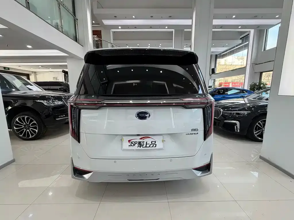 GAC Motor Trumpchi M8 — фото 10