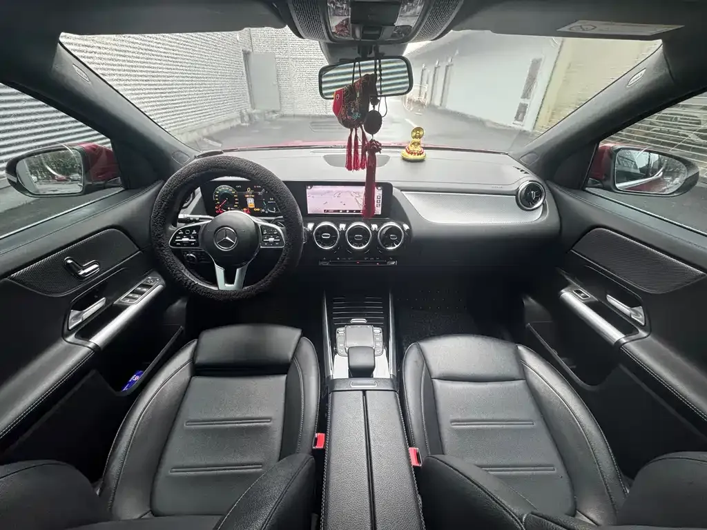Mercedes-Benz GLA — фото 7