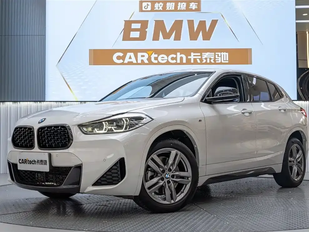 BMW X2 — фото 1