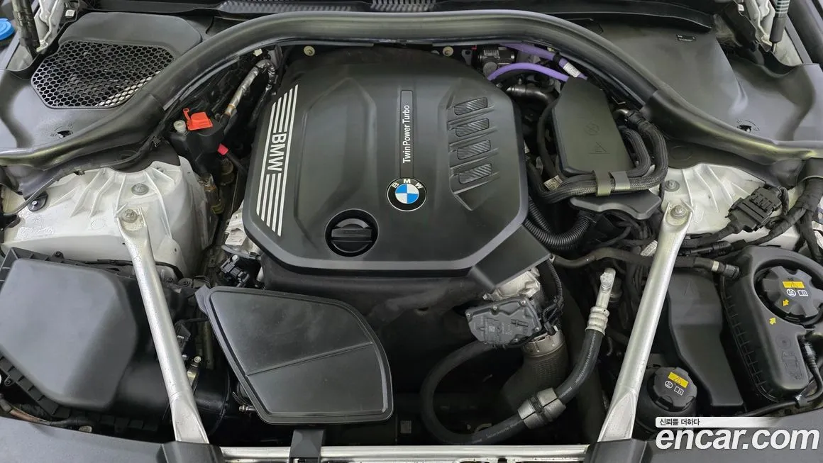 BMW 5-Series 2021 из KR, фото 8