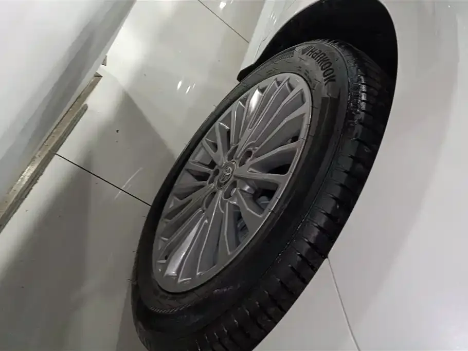 Toyota Camry 2025 из CN, фото 5