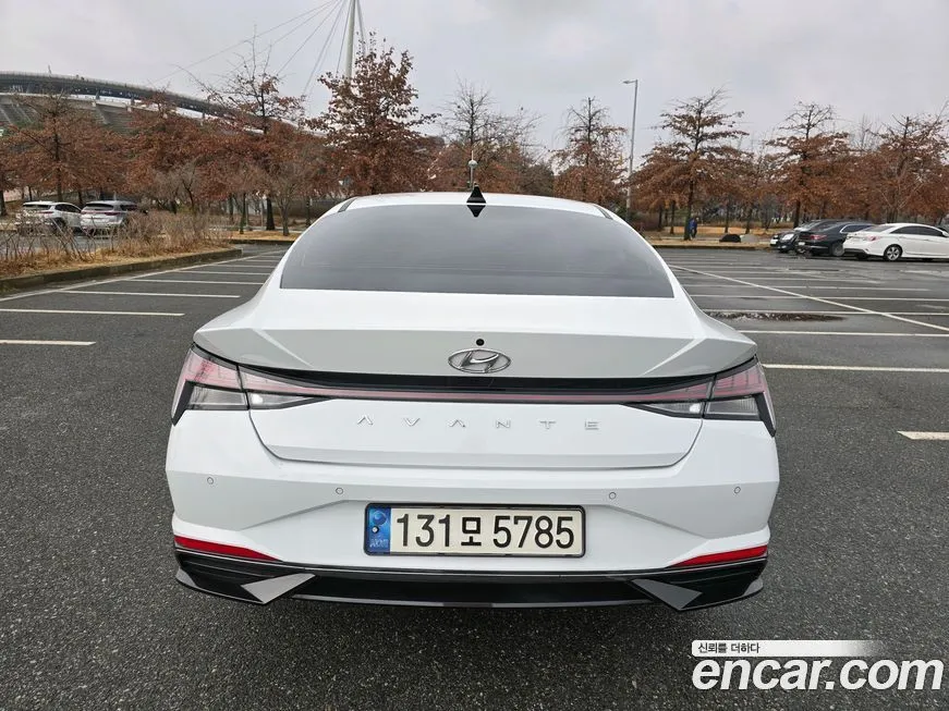 Hyundai AVANTE — фото 10