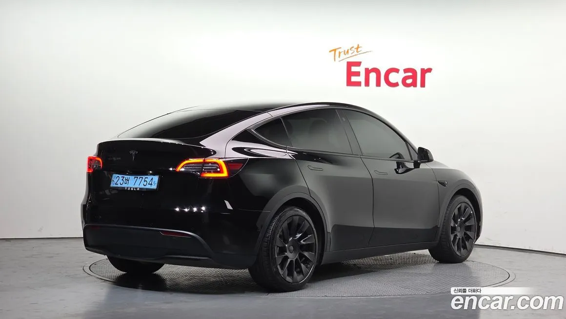 Tesla Model Y 2021 из KR, фото 10
