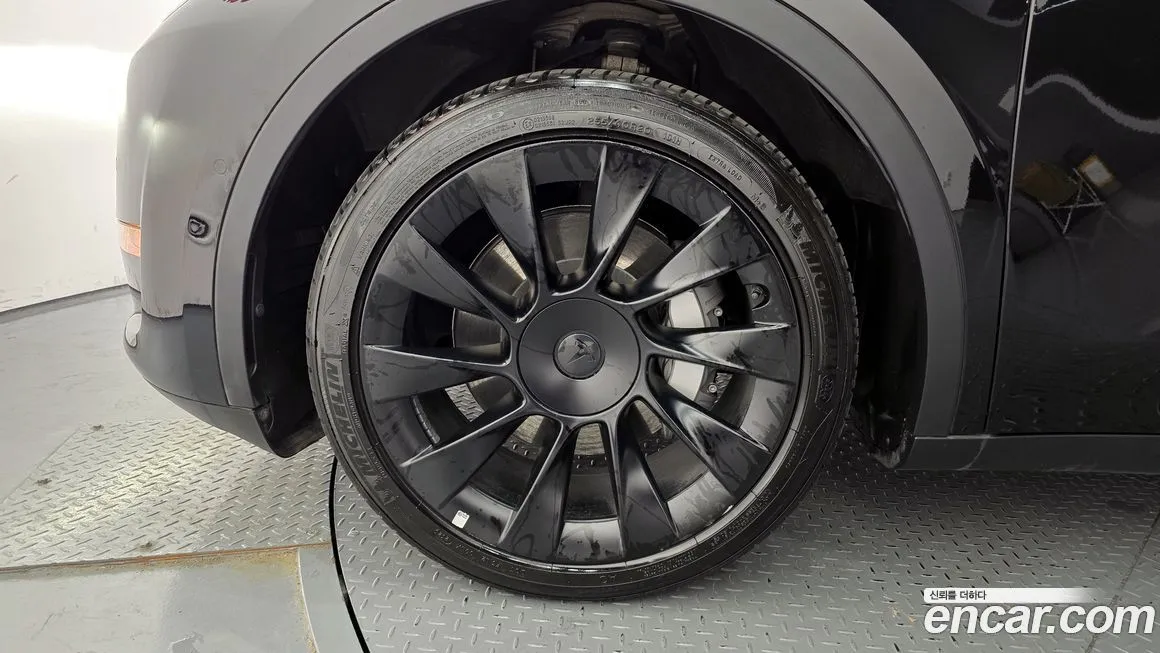 Tesla Model Y 2021 из KR, фото 8