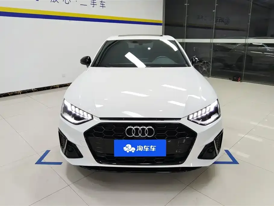 Audi A4L 2024 из CN, фото 4